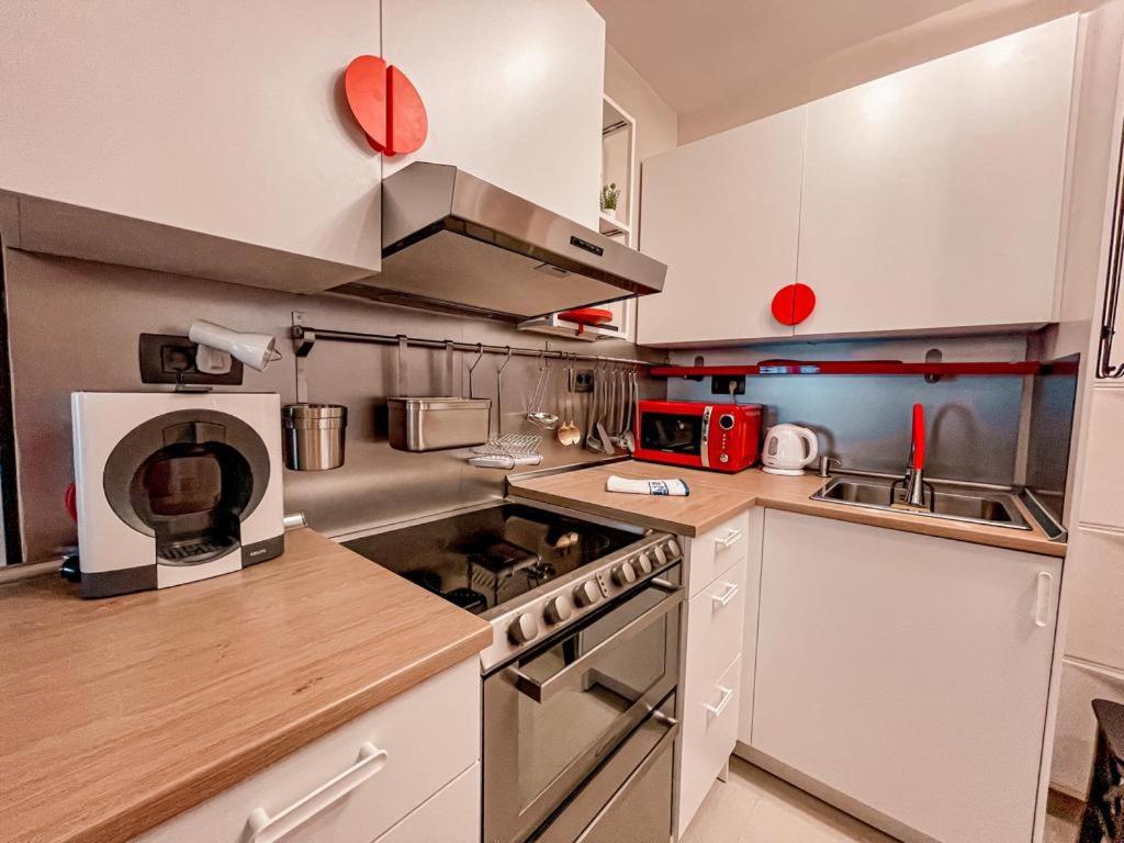 Sunset Apartments Бол Екстериор снимка
